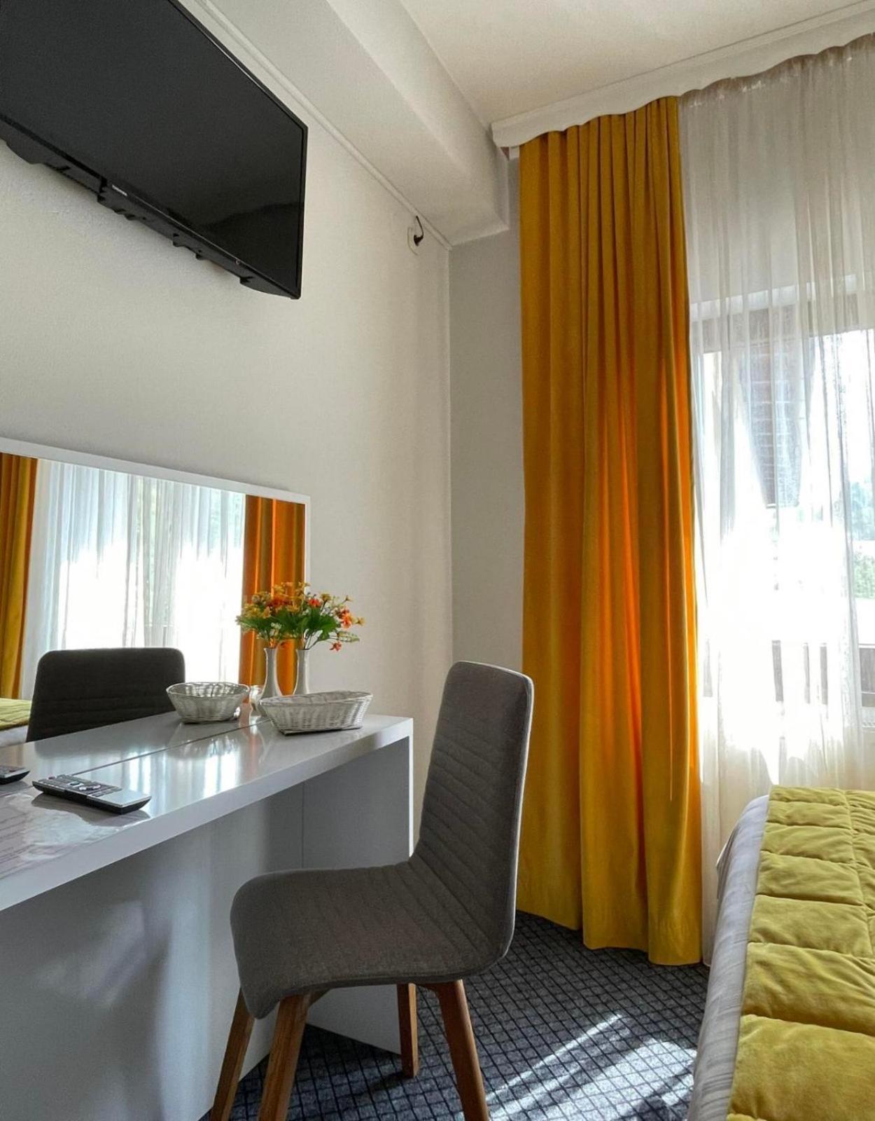 Bed & Breakfast Sjaj Sarajevo Exterior photo